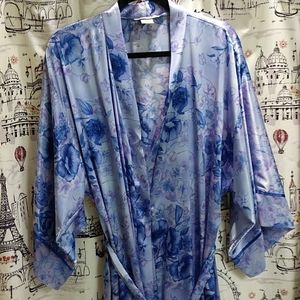 Natori Private Luxuries Kimono